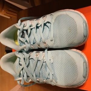 Nike Free Women's Shoes Light blue Size 8 Used
